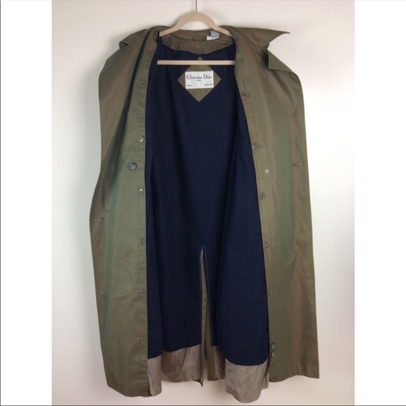 💝SOLD💝Vintage Christian Dior Trench Coat. - Picture 6 of 8